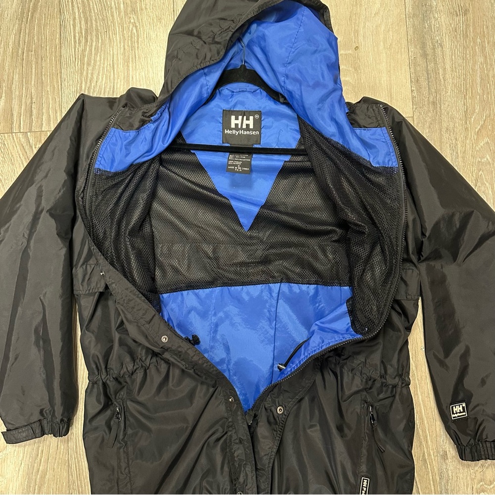 Helly Hansen Packable Black Jacket with Blue Hood - image 8